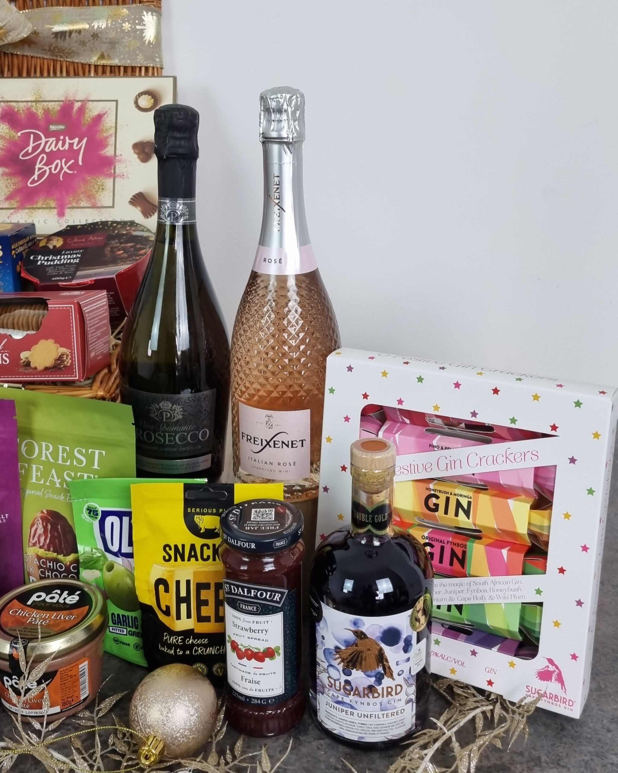 Supreme Indulgence Executive Hamper - Image 6