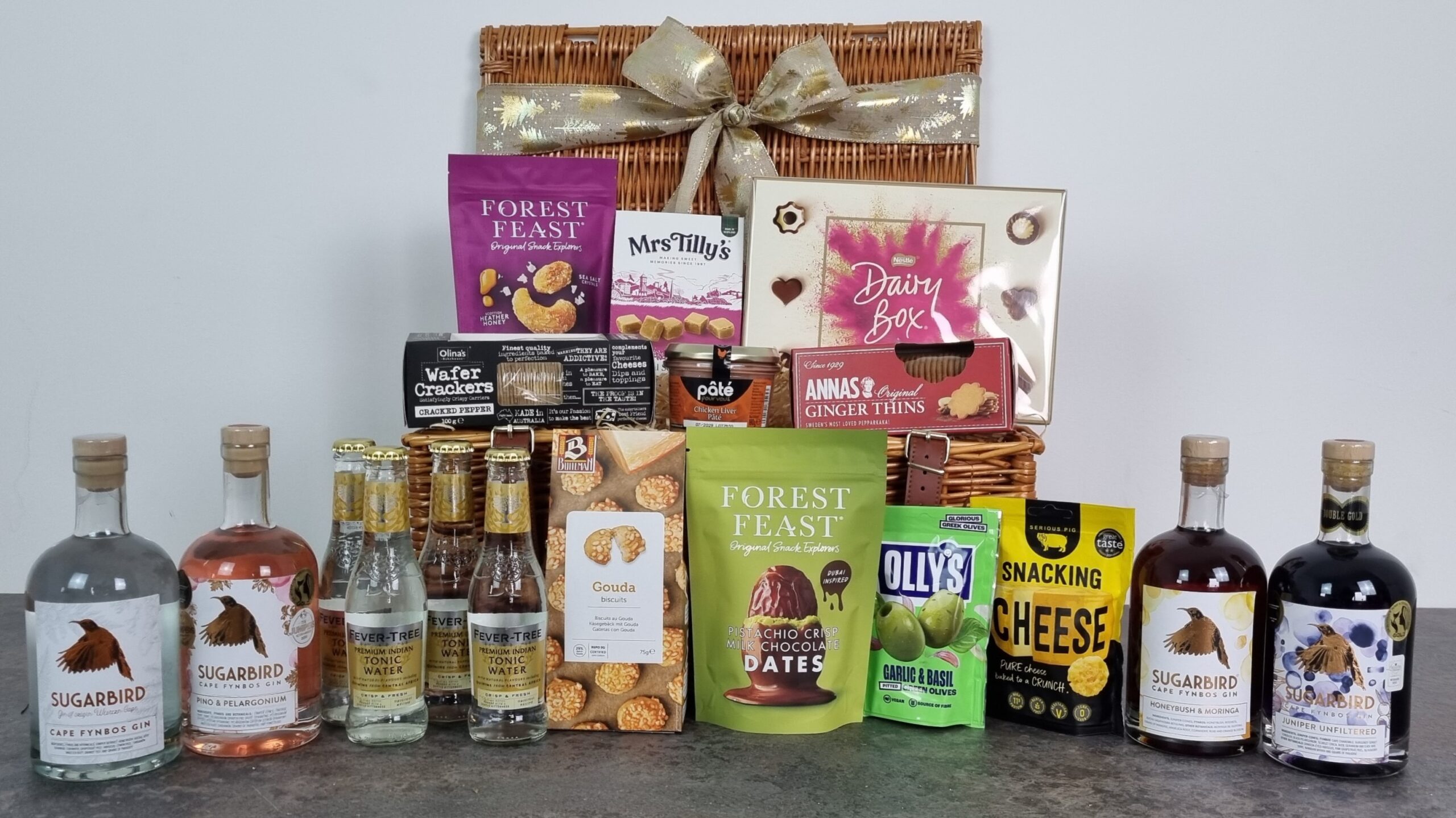 Luxury Gin & Tonic Indulgence Hamper