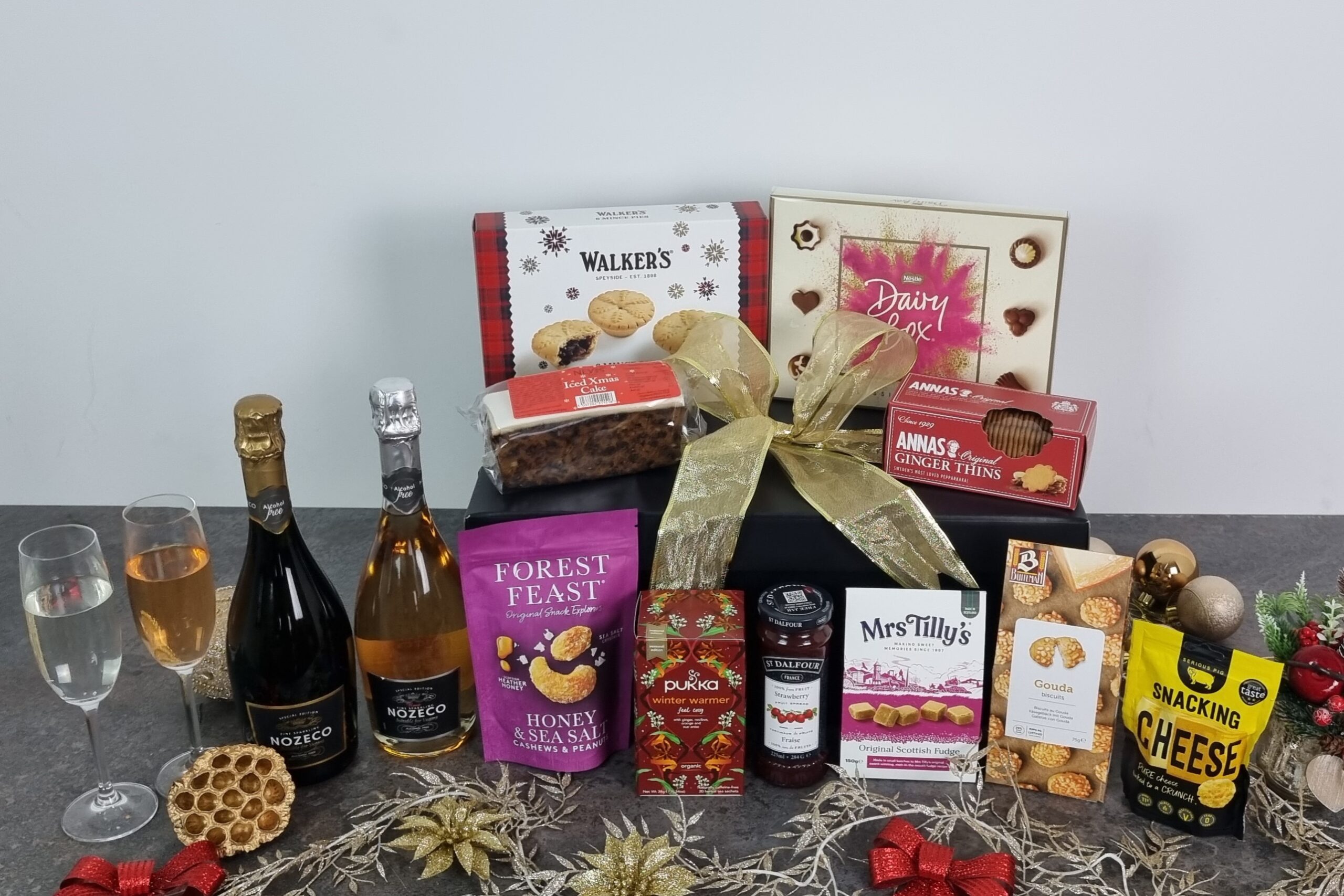 Winter Warmer Box Hamper with Nozeco - Alcohol Free - Image 2