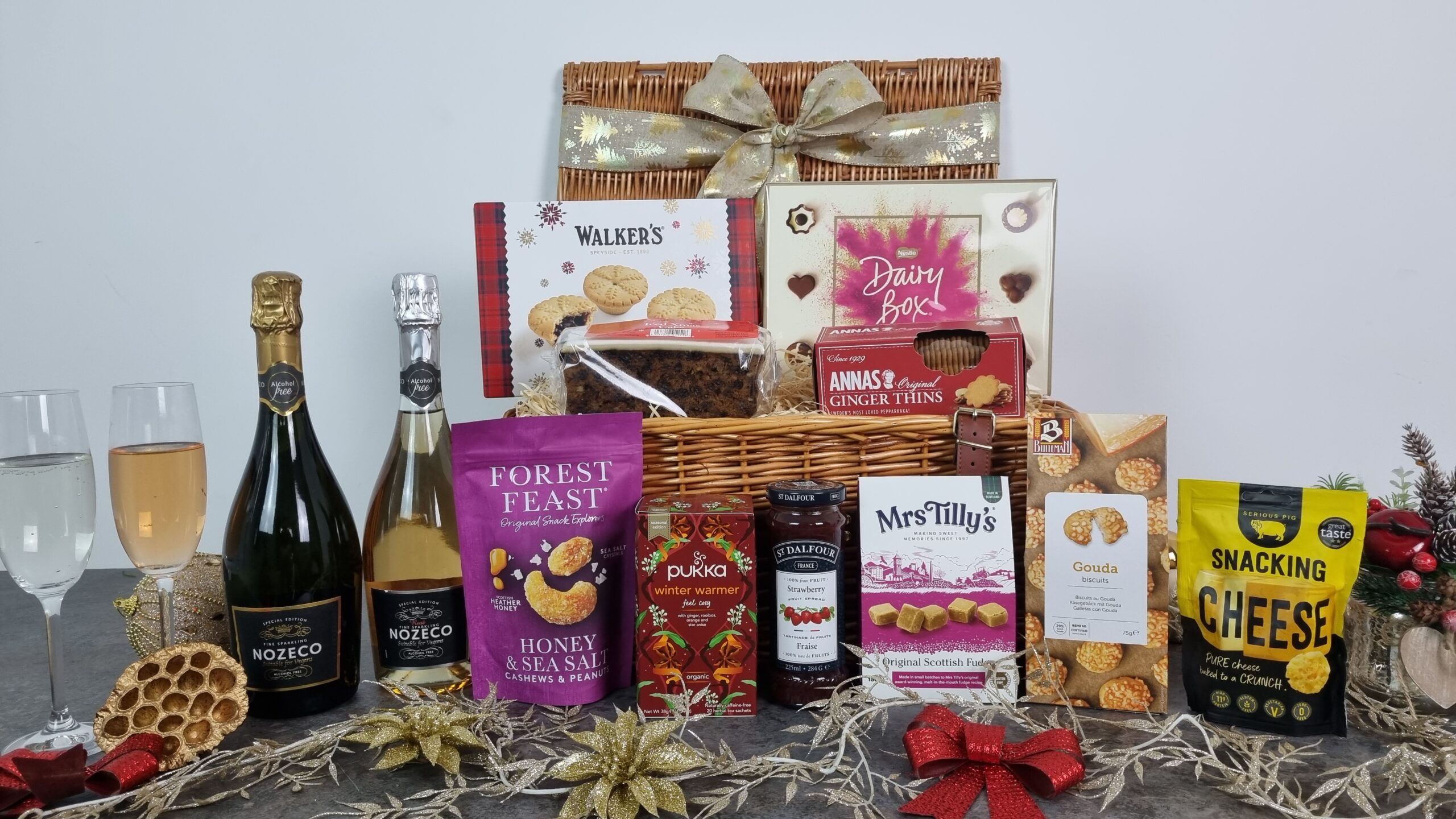Winter Warmer Gift Hamper Basket with Nozeco – Alcohol Free