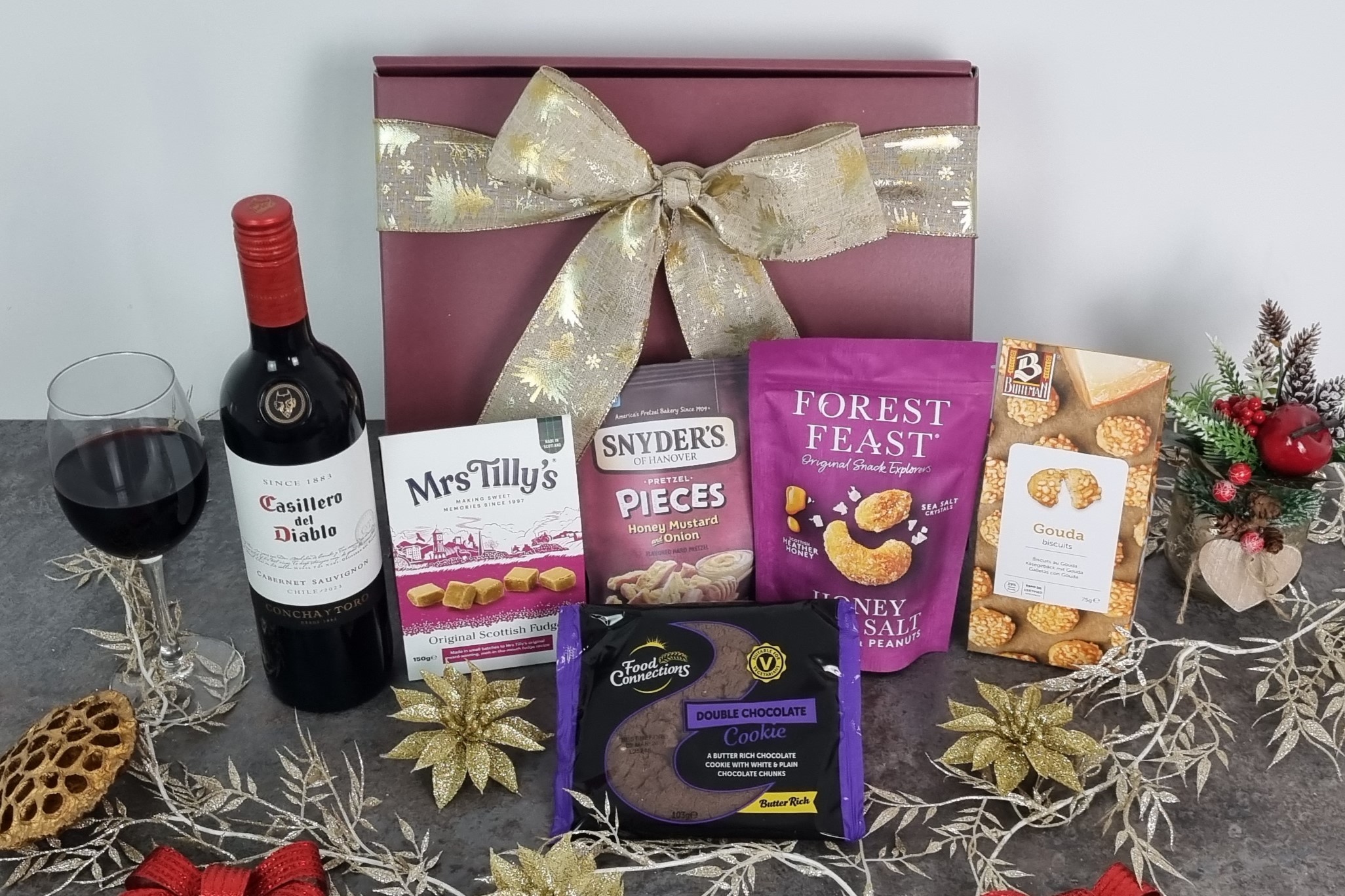 Tasty Treats Gift Box with Red Wine - Image 2